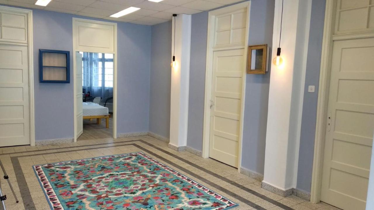 City Hall Hostel حيفا المظهر الخارجي الصورة