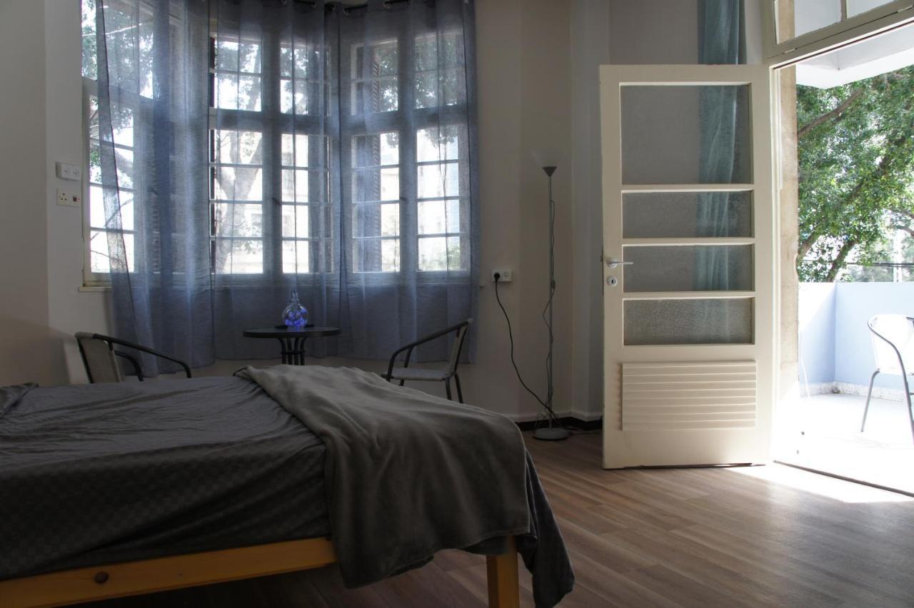 City Hall Hostel حيفا المظهر الخارجي الصورة