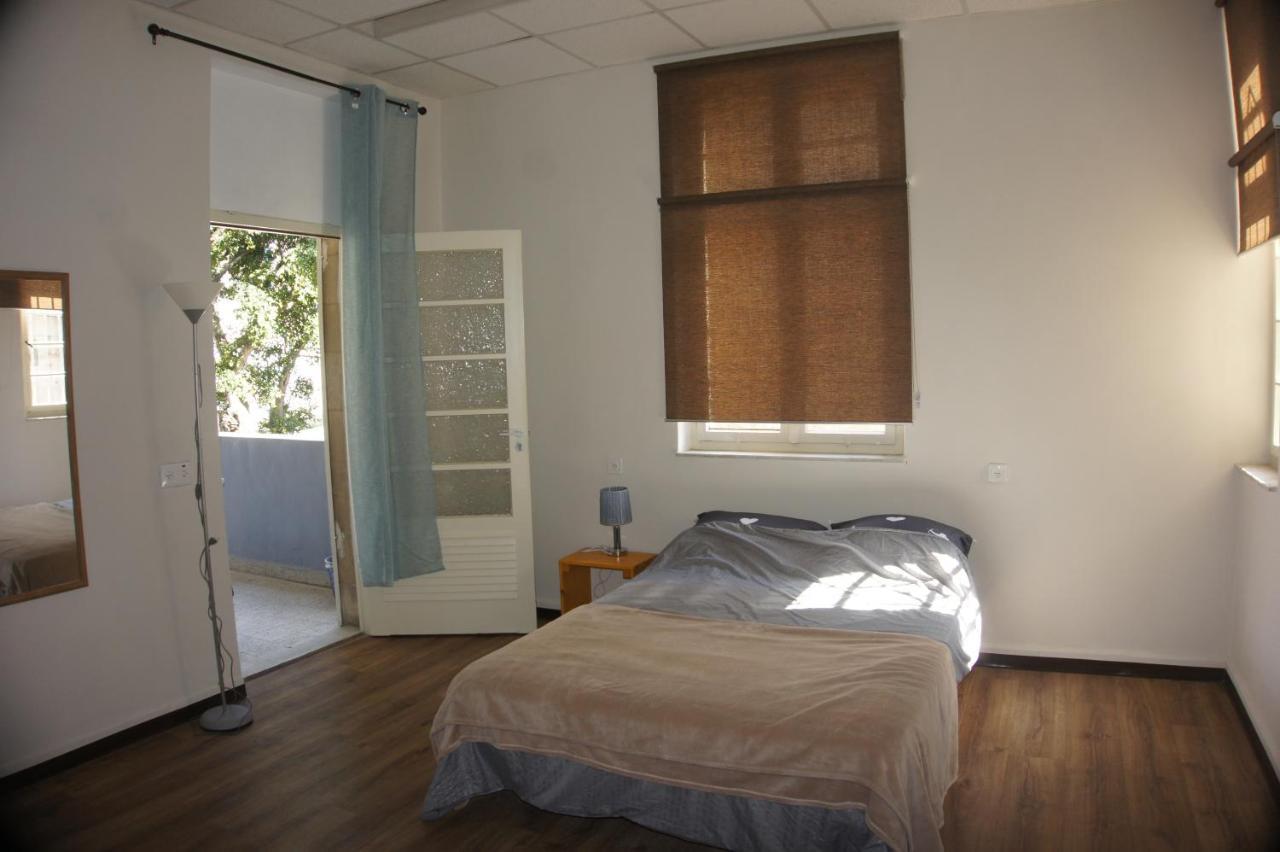 City Hall Hostel حيفا المظهر الخارجي الصورة